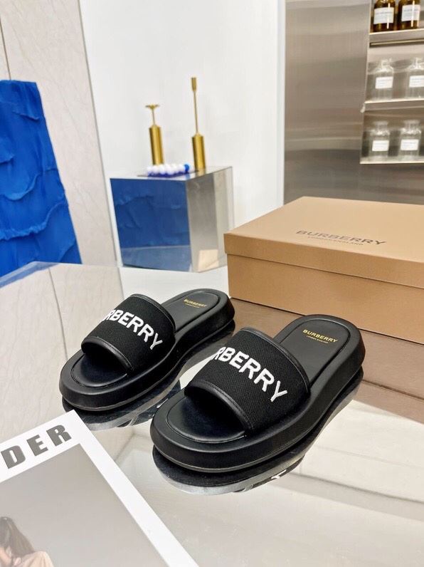 Burberry Slippers